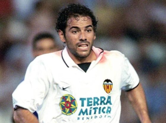 Salva Ballesta, with Valencia CF