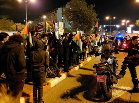 The stand initiated by a group of activists for the prisoners in front of the Zionist intelligence office in Tel Aviv in support of our brave prisoners who are administratively detained in their escalating step against administrative detention and demanding the release of the prisoner who has been on a hunger strike for the 140th day in a row, Hisham Abu Hawash, in rejection of his administrative detention. Long live your throats and your throats that speak the truth in the face of this usurping occupier abnaaelbalad instagram