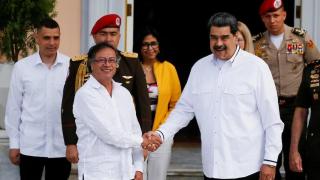 Nicolás Maduro receives the Colombian president, Gustavo Petro, at the Miraflores Palace on January 7, 2023.
