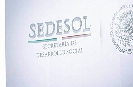 José Antolino Orozco Martínez, former Sedesol official, was sanctioned with a fine that has not been collected since 2020.