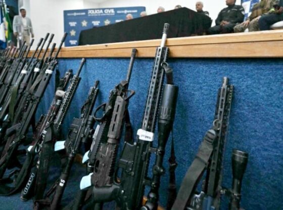 Other arms suppliers to the CV allegedly include Argentine dealer Diego Dirisio and his wife