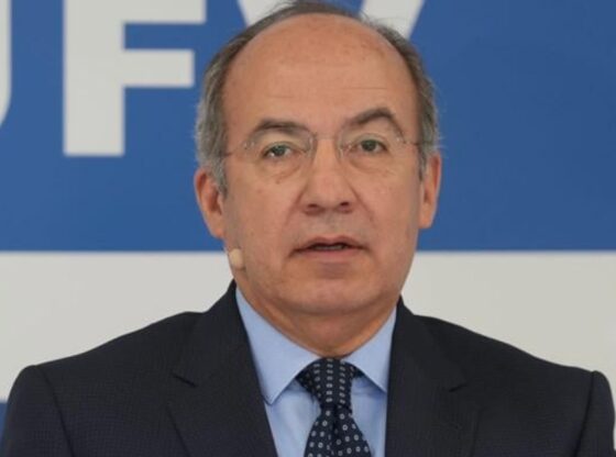 Felipe Calderón Hinojosa advirtió que el crimen organizado en América Latina está reemplazando funciones del Estado, como la justicia y la recaudación fiscal.