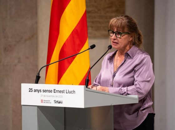 Eulàlia Lluch, one of the three daughters of Ernest Lluch, during the tribute at the Generalitat