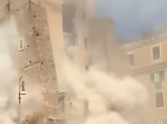 La Torre dei Conti de Roma, levantada en el siglo XIII por orden del Papa, registro este lunes hasta dos derrumbes parciales durante unas obras de remodelación.