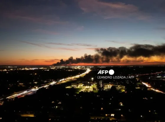 Craig Greenberg, mayor of Louisville, updated the death toll from the UPS plane crash, while search efforts continue.