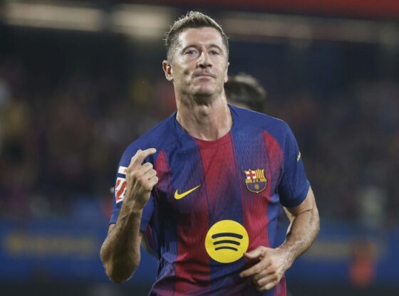 Robert Lewandowski celebrates a goal with Barcelona