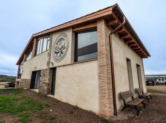 The Soler farm of n'Hug, in Meadows of the Lluçanès