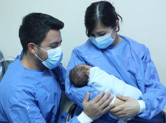 La depresión postparto afecta a millones de mujeres cada año y no siempre se trata a tiempo. Científicos identificaron las terapias psicológicas más efectivas.