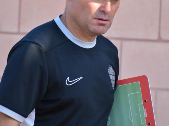 Nino, in a recent image with Elche