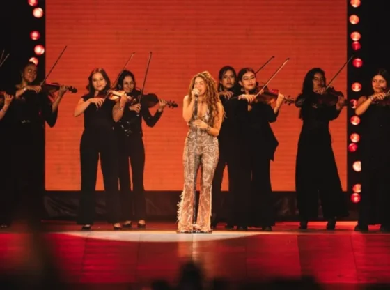 The end of an era! Shakira returns to her native Colombia to close her Women No Longer Cry tour with a flourish; That's how it was lived.