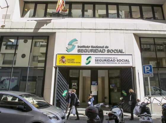 Social Security 2025: who can request help of up to 1,500 euros per month / ARCHIVE