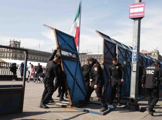 Palacio Nacional, el Zócalo y otros inmuebles del Centro Histórico de Ciudad de México fueron amurallados por el gobierno de Claudia Sheinbaum (Foto de El Universal)
