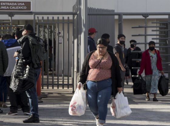 La evaluación de visas de EU, incluidas las migratorias, como la Green Card, contemplará la edad y la salud de una persona para que no reciba el documento.