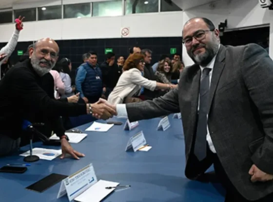 UNAM and STUNAM agreed to a four percent salary increase for workers and teachers effective October 31, 2026.