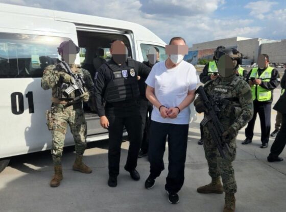 La Jueza Jazmín Ambríz López vinculó este domingo a proceso al exgobernador de Chihuahua, César Duarte, acusado de manejar recursos de procedencia ilícita.