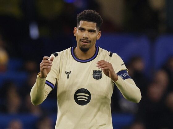 Araujo in the match stopped Chelsea