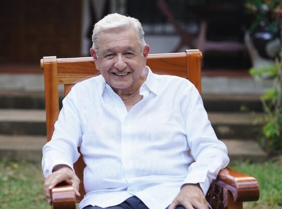 Digamos lo obvio: ni en ese momento de 2021, ni en ningún momento en la historia mexicana, hubo jamás indicio alguno de que López Obrador se quisiera reelegir.